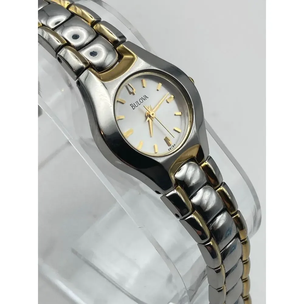 Bulova Women's Dress Watch 23mm - Fresh battery - WR Wrist 5.75